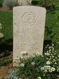 Sangro River War Cemetery - Jan Khan, 